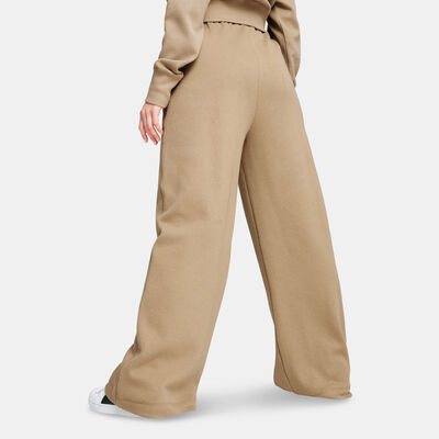 PUMA Women's Classics+ Sweatpants Brown