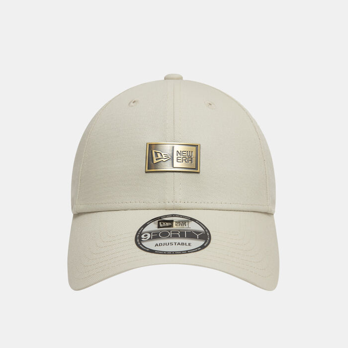 New Era Men's Badge 9FORTY Adjustable Cap Beige image number 0