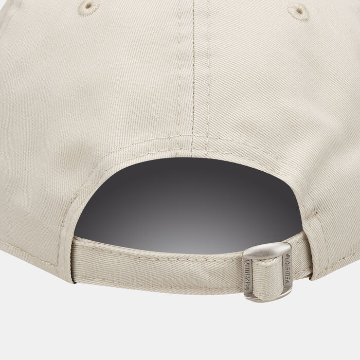 New Era Men's League Essential New York Yankees 9FORTY Cap Beige New Era Men's League Essential New York Yankees 9FORTY Cap Beige image number 1