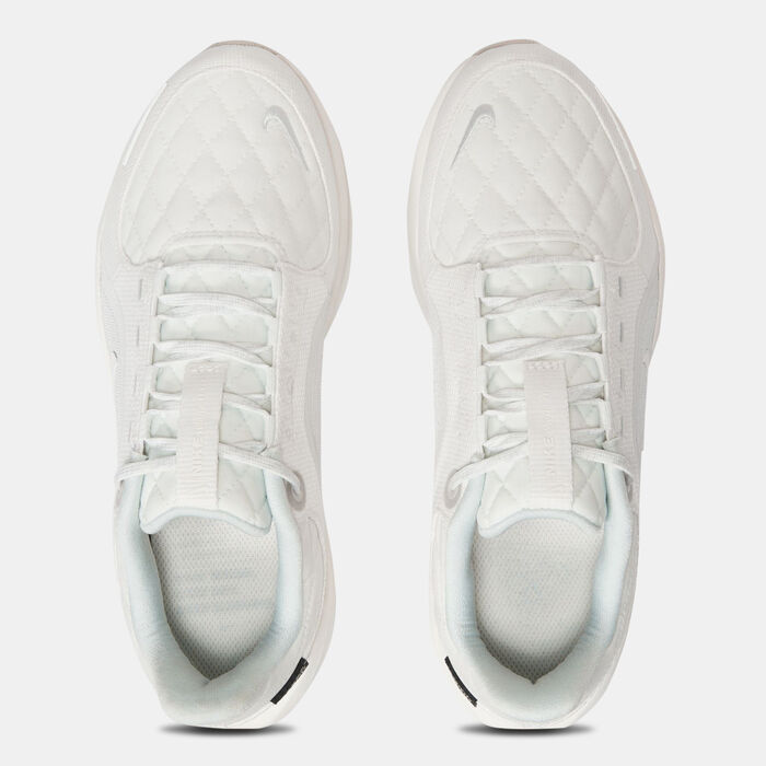Nike Women's Winflo 11 GORE-TEX Road Running Shoes White Nike Women's Winflo 11 GORE-TEX Road Running Shoes White image number 5