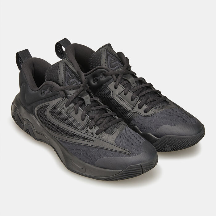 Nike Men's Giannis Immortality 3 Basketball Shoes Black Nike Men's Giannis Immortality 3 Basketball Shoes Black image number 2