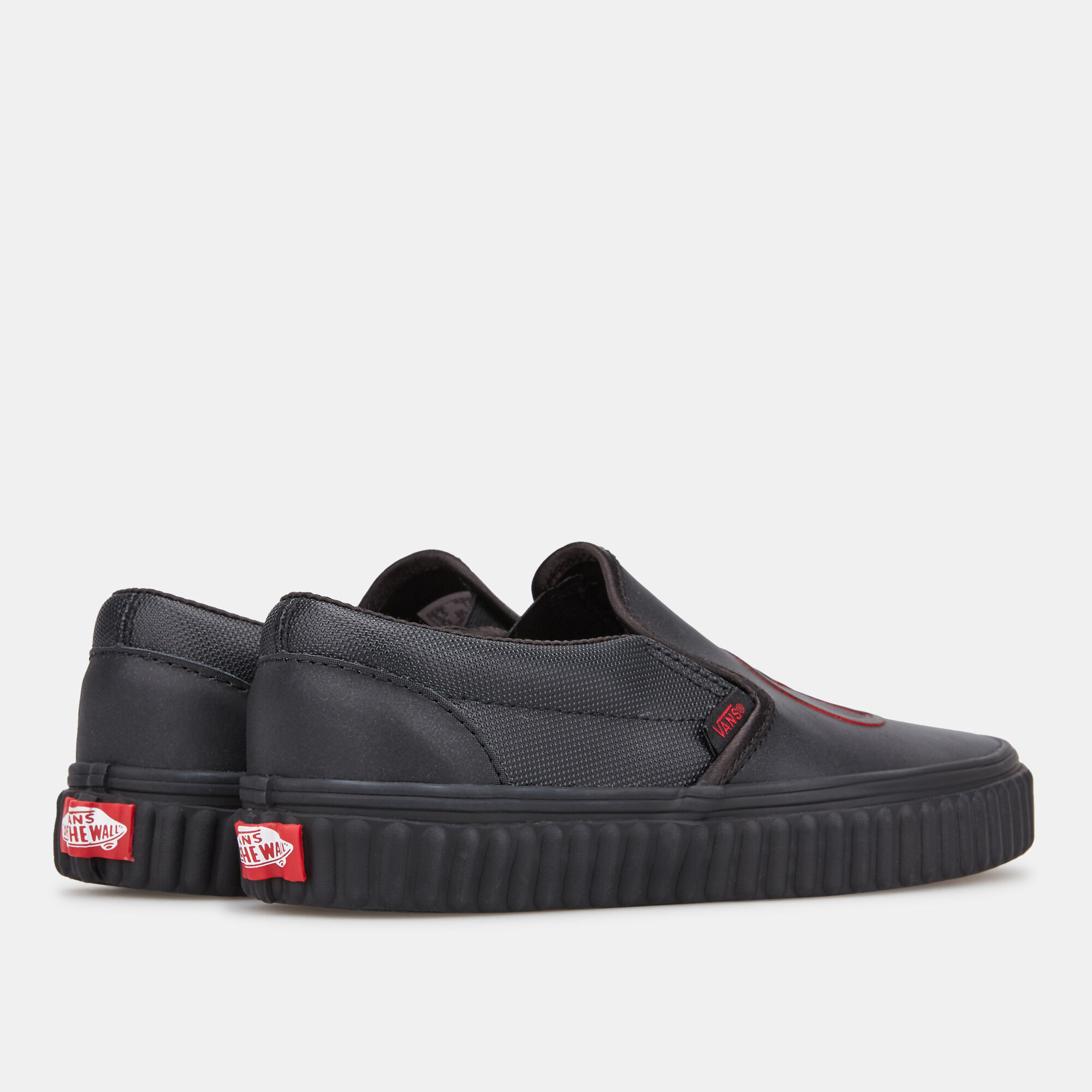 Marvel black outlet widow vans