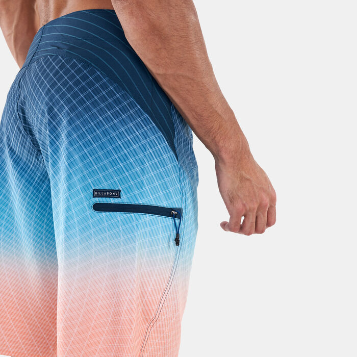 Billabong Men's Fluid Pro Board Shorts Grey Billabong Men's Fluid Pro Board Shorts Grey image number 3