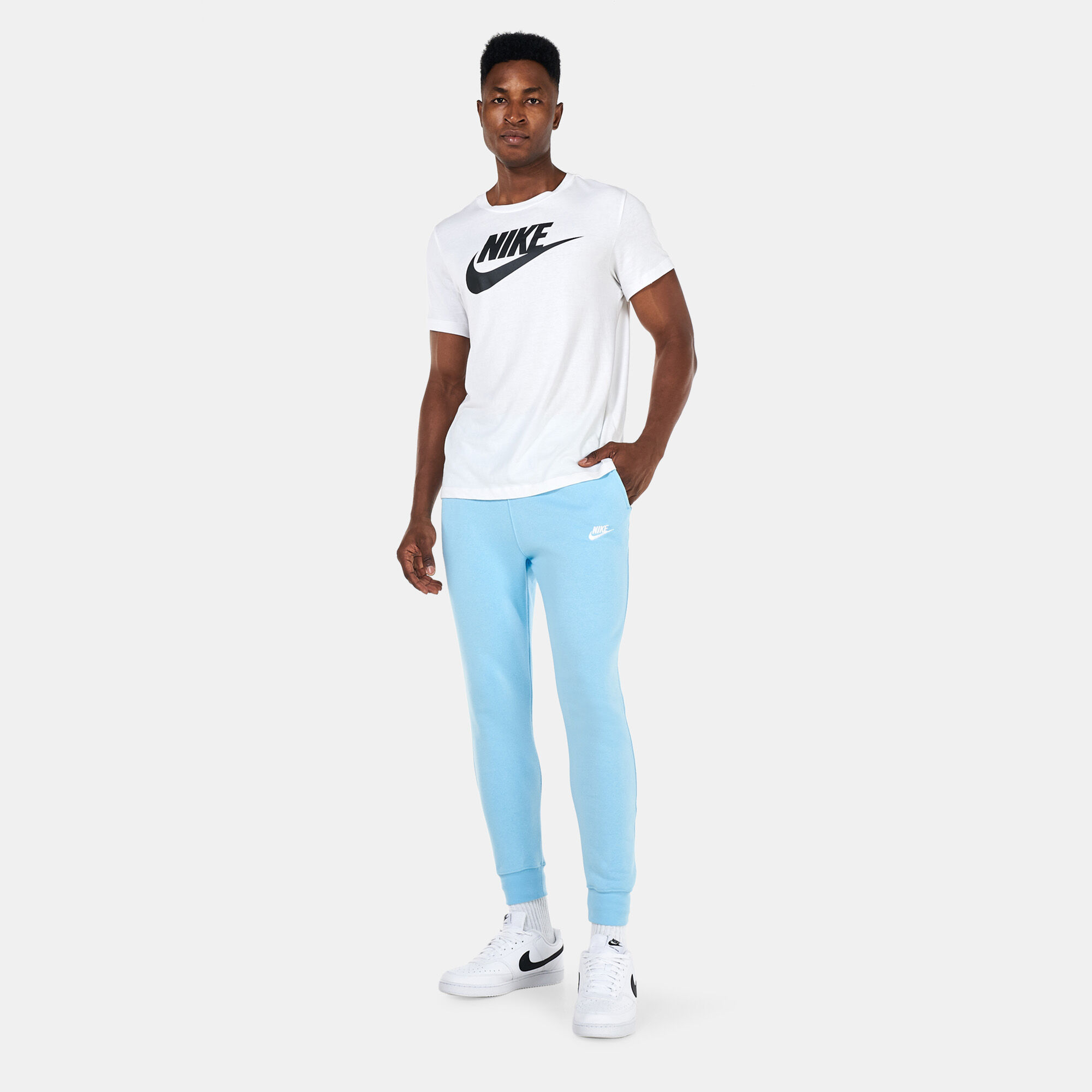 Nike club fleece joggers blue on sale
