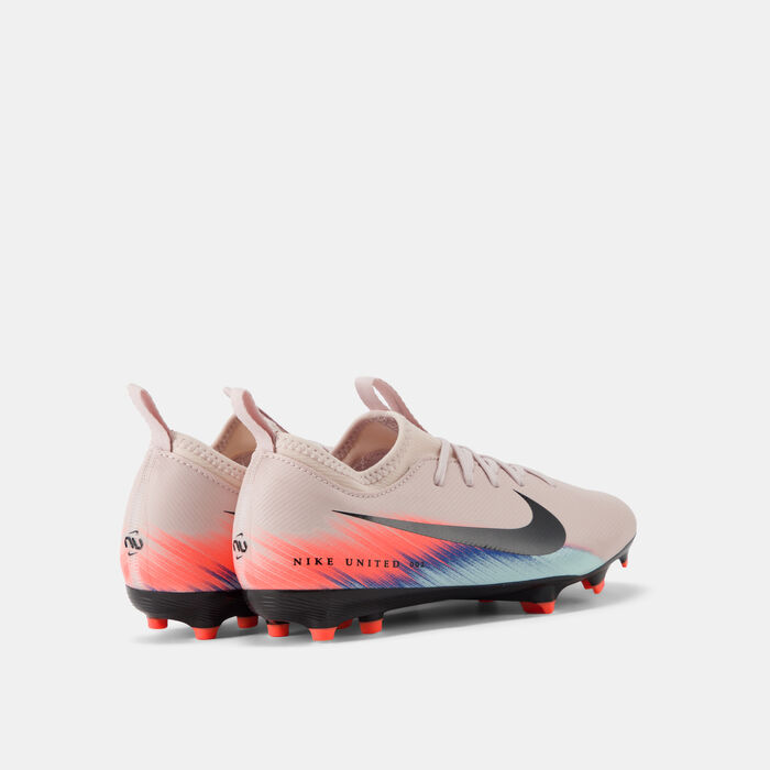 Nike Kids' Mercurial Vapor 16 Academy Multi-Ground Football Shoes Pink image number 2