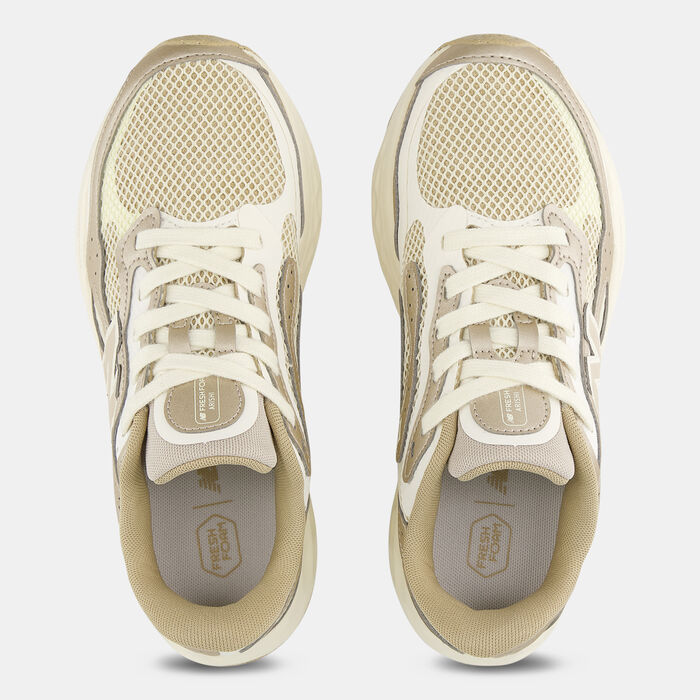 New Balance Women's Fresh Foam ARISHI v4 TIRALUX Shoes Beige New Balance Women's Fresh Foam ARISHI v4 TIRALUX Shoes Beige image number 4