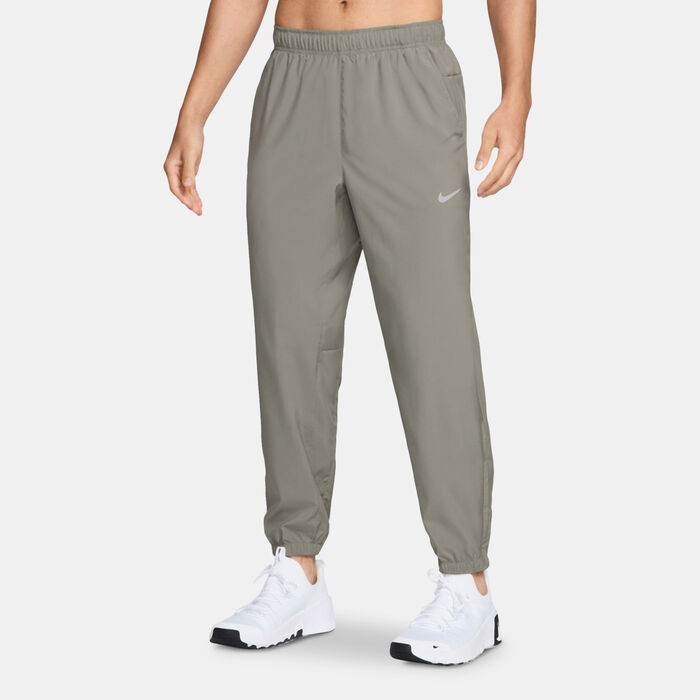 Nike Men's Dri-FIT Tapered Pants Green Nike Men's Dri-FIT Tapered Pants Green image number 0