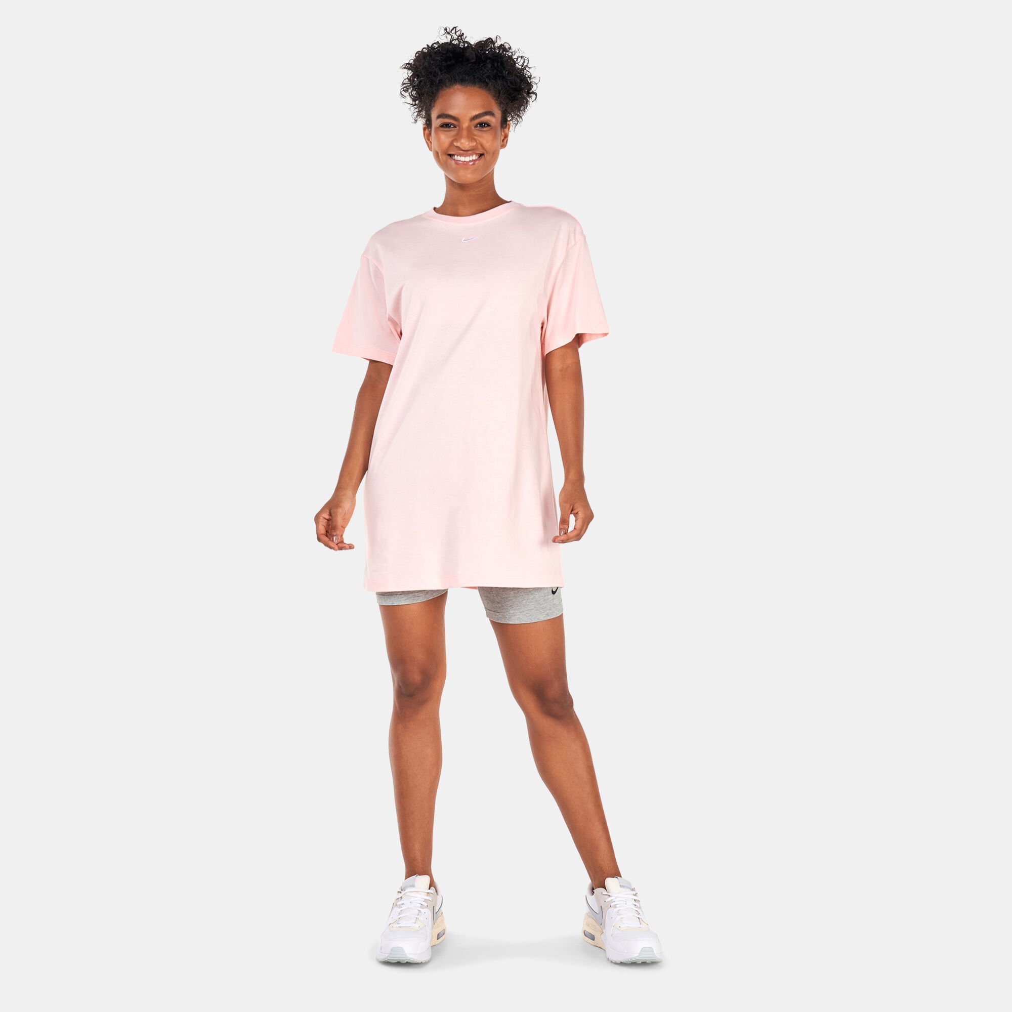 Nike sportswear essential dress 2025