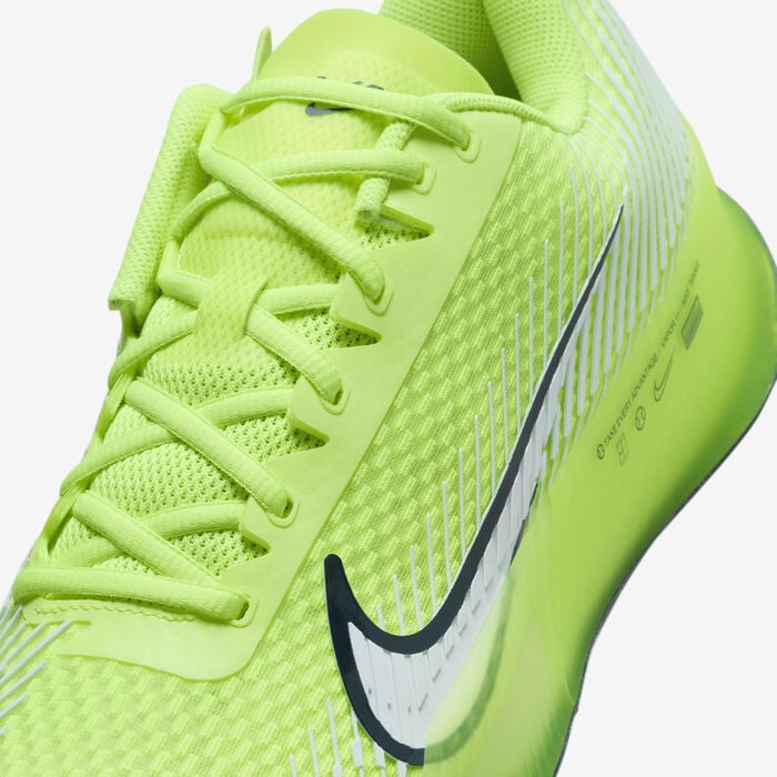 Nike Men's Air Zoom Vapor 11 Hard Court Tennis Shoes yellow Nike Men's Air Zoom Vapor 11 Hard Court Tennis Shoes yellow image number 6