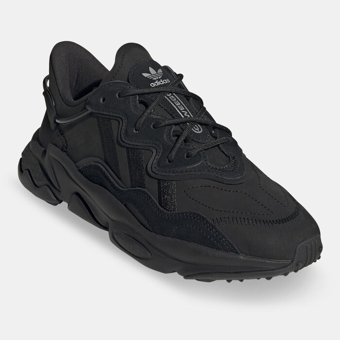 adidas Originals Women's OZWEEGO Shoes Black image number 1