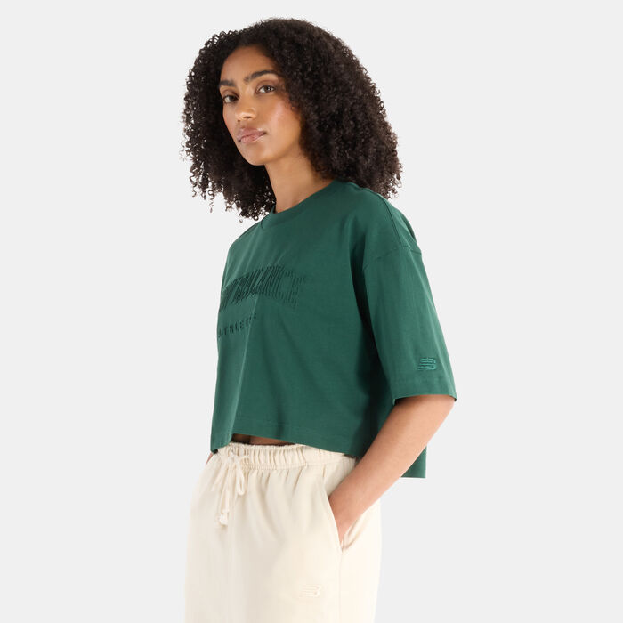 New Balance Women's Embossed Graphic Jersey T-Shirt Beige New Balance Women's Embossed Graphic Jersey T-Shirt Beige image number 2