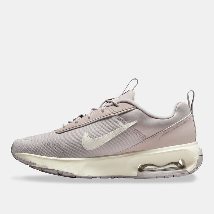 Nike Women's Air Max INTRLK Lite Shoe Purple Nike Women's Air Max INTRLK Lite Shoe Purple image number 1