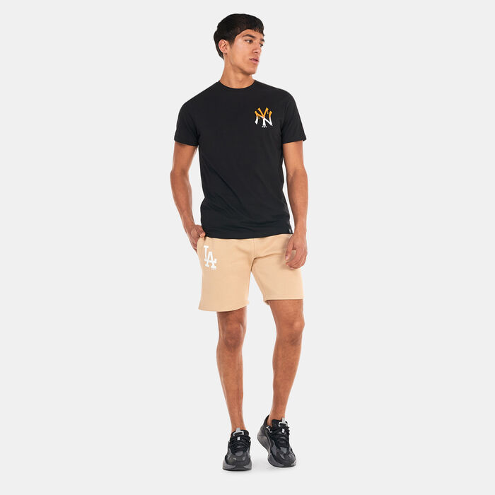 New Era Men's Los Angeles Dodgers League Essential Shorts Beige New Era Men's Los Angeles Dodgers League Essential Shorts Beige image number 2