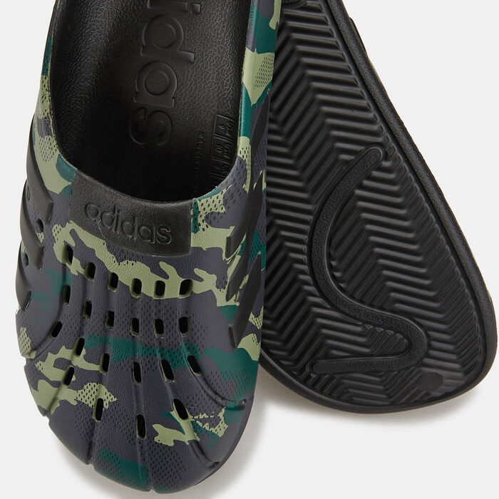 adidas Adilette Clogs Green adidas Adilette Clogs Green image number 2