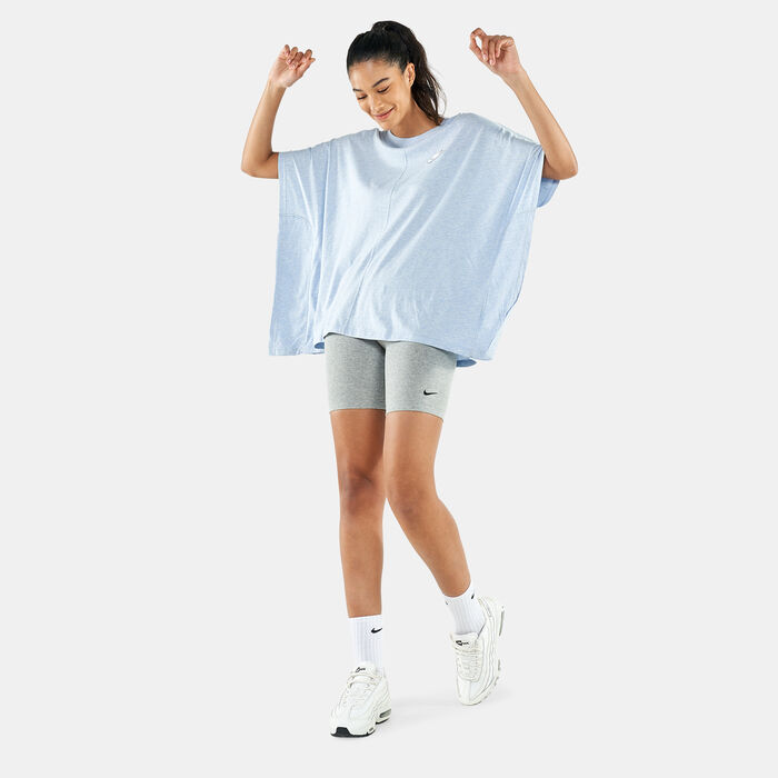 Nike Women's Sportswear Earth Day T-Shirt Black Nike Women's Sportswear Earth Day T-Shirt Black image number 2