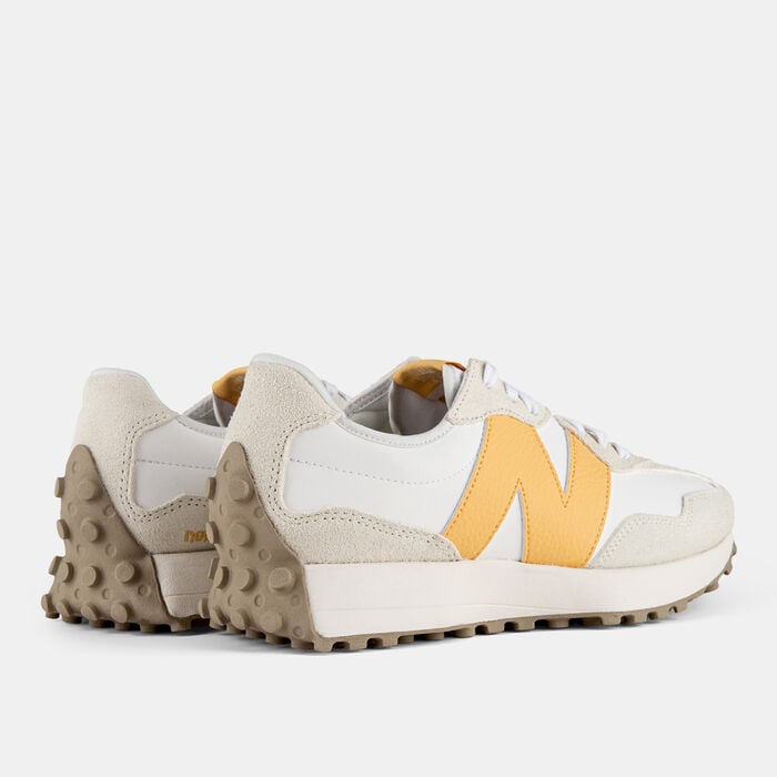 New Balance Women's 327 Shoes Beige New Balance Women's 327 Shoes Beige image number 2