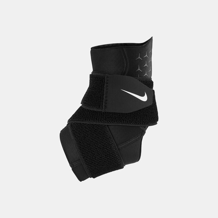Nike Pro Ankle Sleeve With Strap (L) Black Nike Pro Ankle Sleeve With Strap (L) Black image number 1