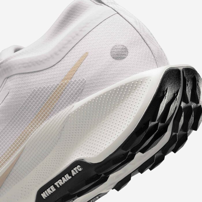 Nike Men's Pegasus Trail 5 GORE-TEX Waterproof Trail-Running Shoes Grey image number 7