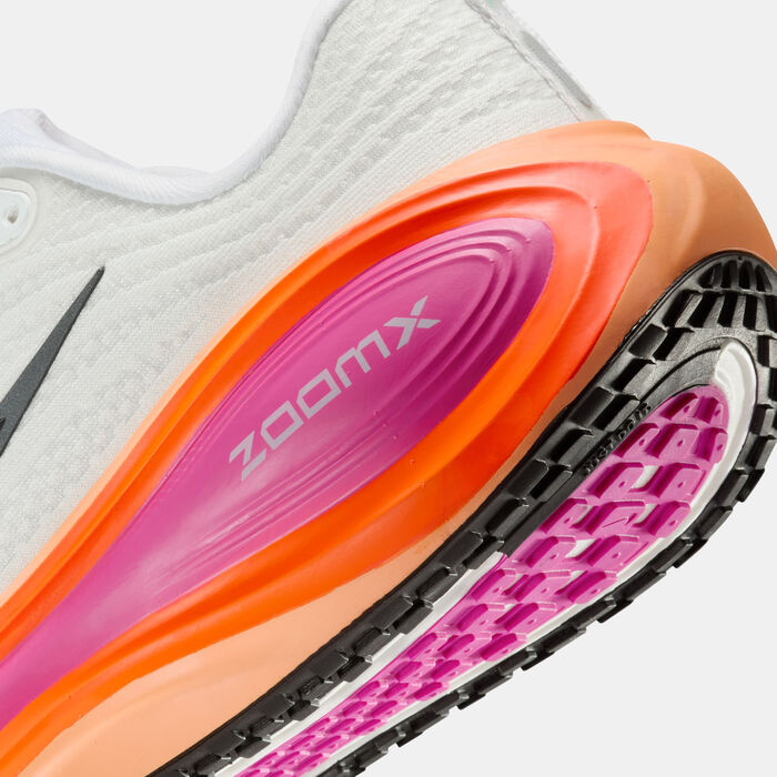 Nike Women's Vomero Plus Road Running Shoes White Nike Women's Vomero Plus Road Running Shoes White image number 5