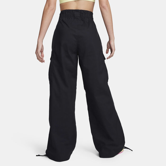 Nike Women's Sportswear High-Waisted Cargo Trousers Black Nike Women's Sportswear High-Waisted Cargo Trousers Black image number 1