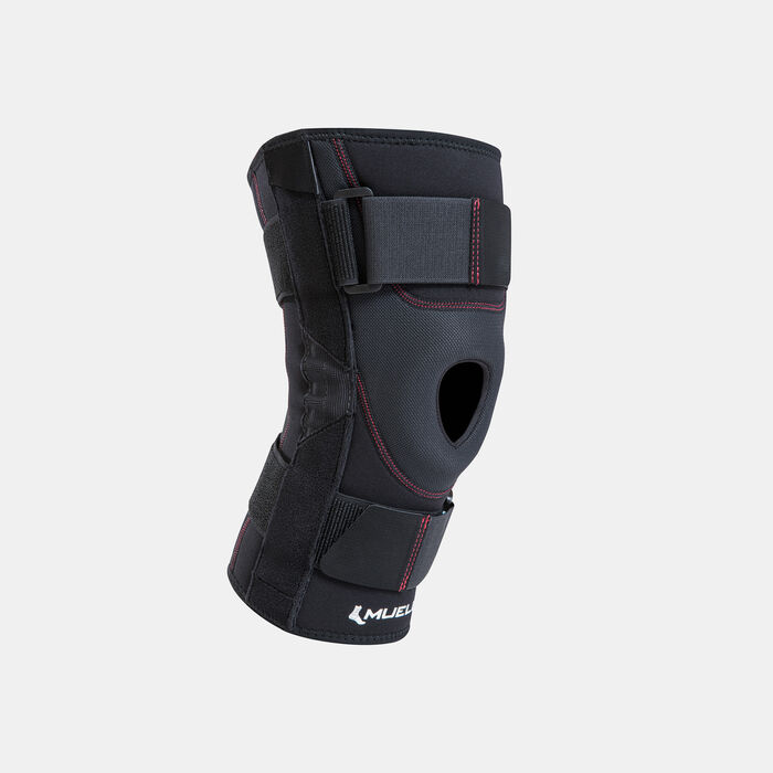 Mueller Advanced Patella Knee Stabilizer Black Mueller Advanced Patella Knee Stabilizer Black image number 0