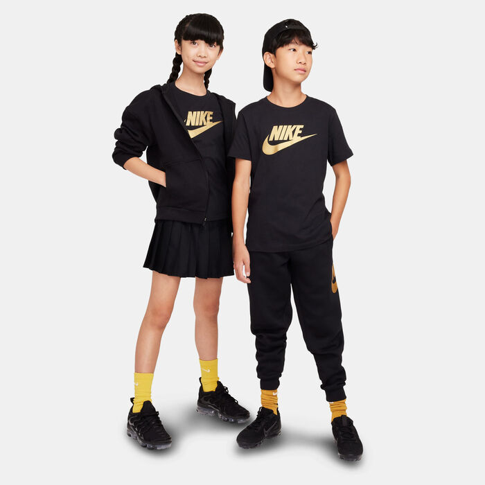 Nike Kids' Sportswear T-Shirt (Older Kids) Black image number 2