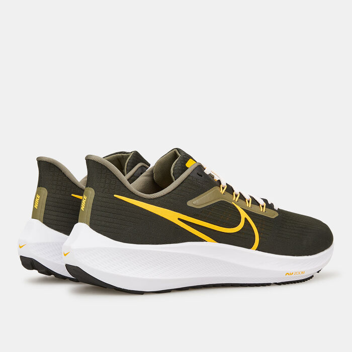 Nike Men's Air Zoom Pegasus 39 Running Shoe Green image number 3