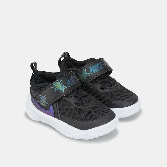 Nike Kids' Team Hustle D10 Shoe Black Nike Kids' Team Hustle D10 Shoe Black image number 1