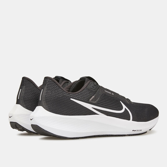 Nike Women's Pegasus 40 Road Running Shoe Black image number 3