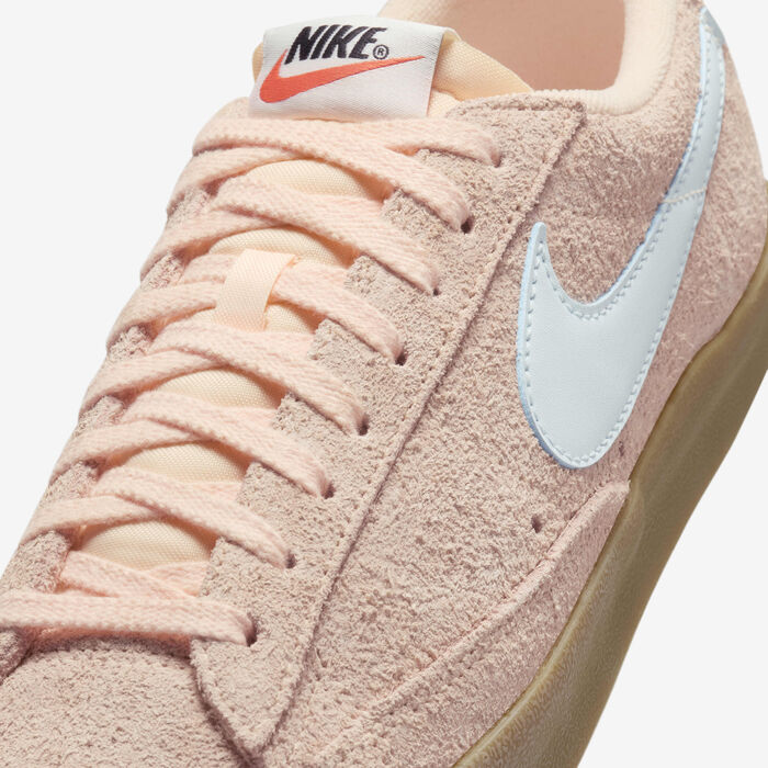 Nike Women's Blazer Low '77 Vintage Shoes Peach image number 6