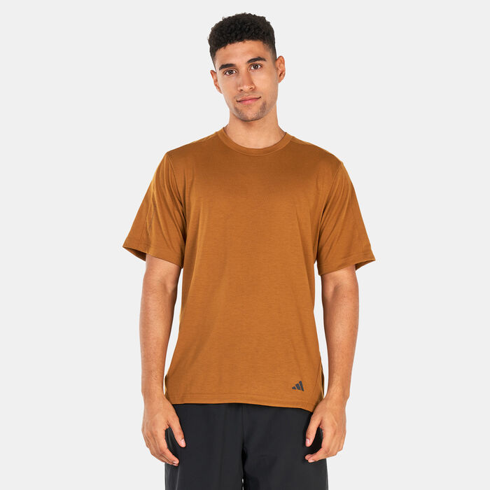 adidas Men's Yoga Base Training T-Shirt Brown adidas Men's Yoga Base Training T-Shirt Brown image number 0