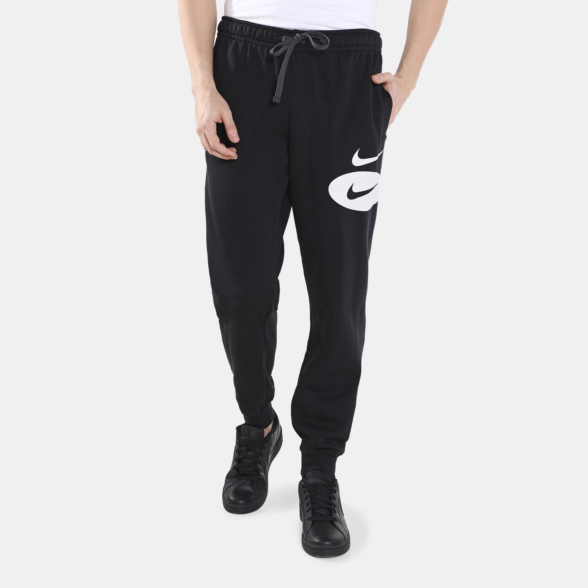 Nike sweatpants with waistband 2025