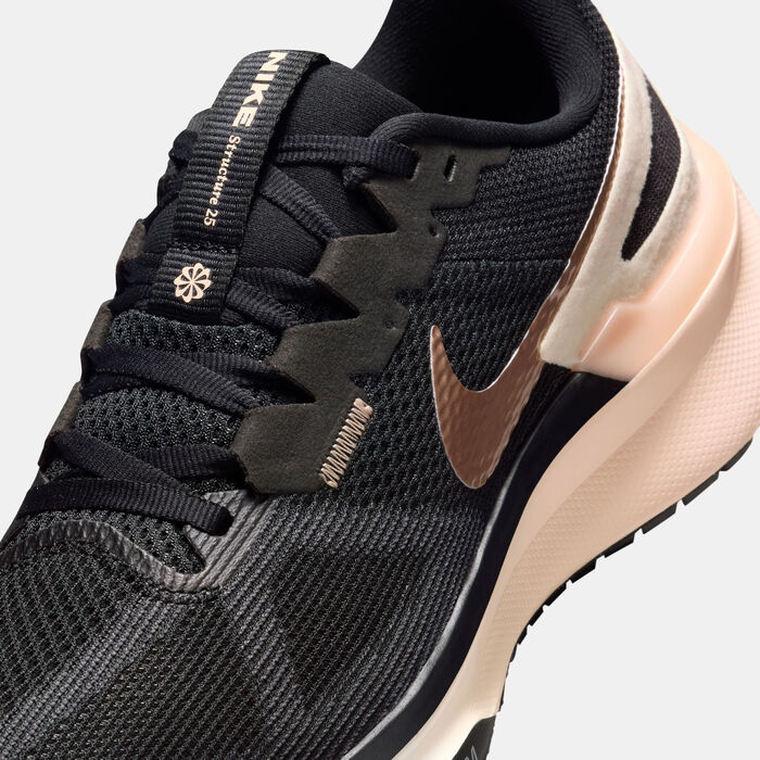 Nike Women's Air Zoom Structure 25 Shoe Black Nike Women's Air Zoom Structure 25 Shoe Black image number 4