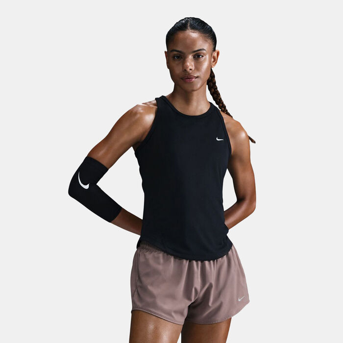 Nike Women's Tempo Dri-FIT Running Tank Top Black Nike Women's Tempo Dri-FIT Running Tank Top Black image number 0