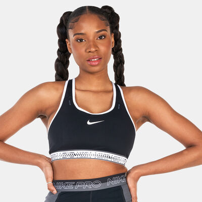 Nike Women's Swoosh On The Run Medium-Support Sports Bra Black