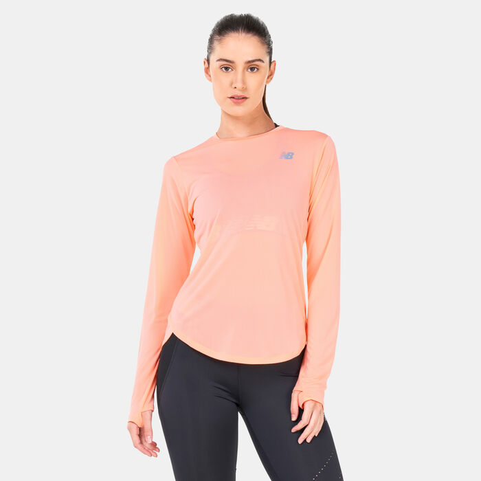 New Balance Women's Accelerate Long Sleeve T-Shirt Black New Balance Women's Accelerate Long Sleeve T-Shirt Black image number 0