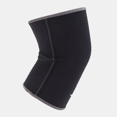 Nike Men's Elbow Sleeve (M) Black Nike Men's Elbow Sleeve (M) Black