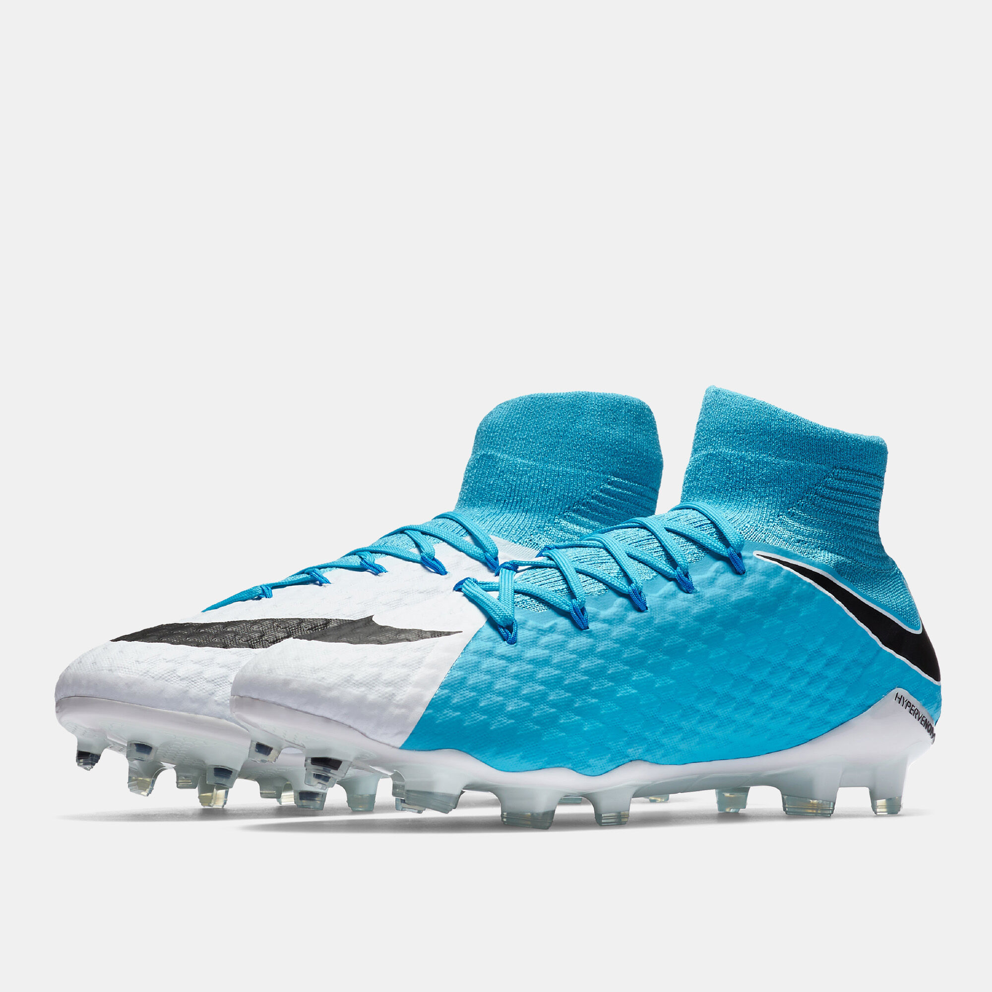 Nike phatal hot sale