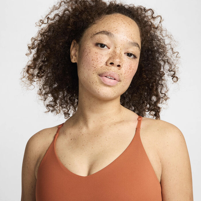 Nike Women's Indy Light-Support Training Sports Bra Brown Nike Women's Indy Light-Support Training Sports Bra Brown image number 2