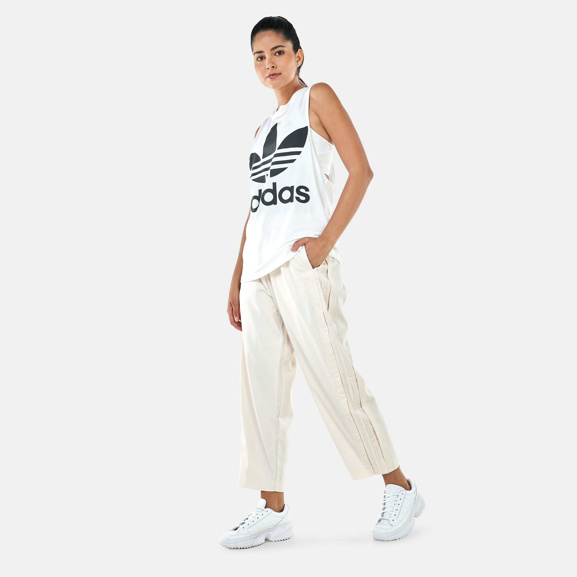 Adidas relaxed pants hot sale