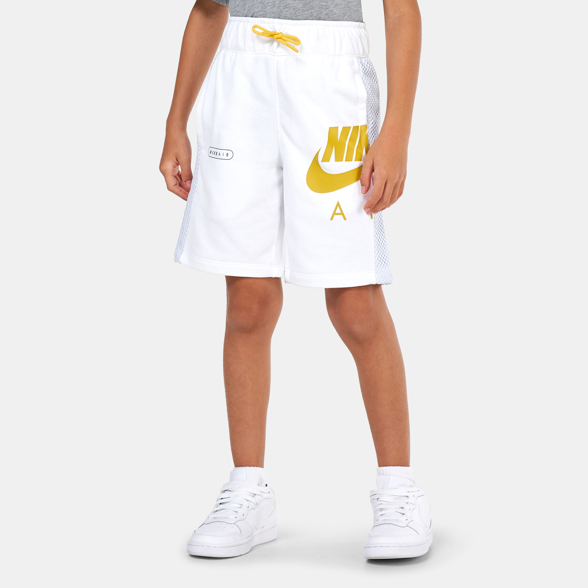 Nike high 2025 visibility alumni shorts