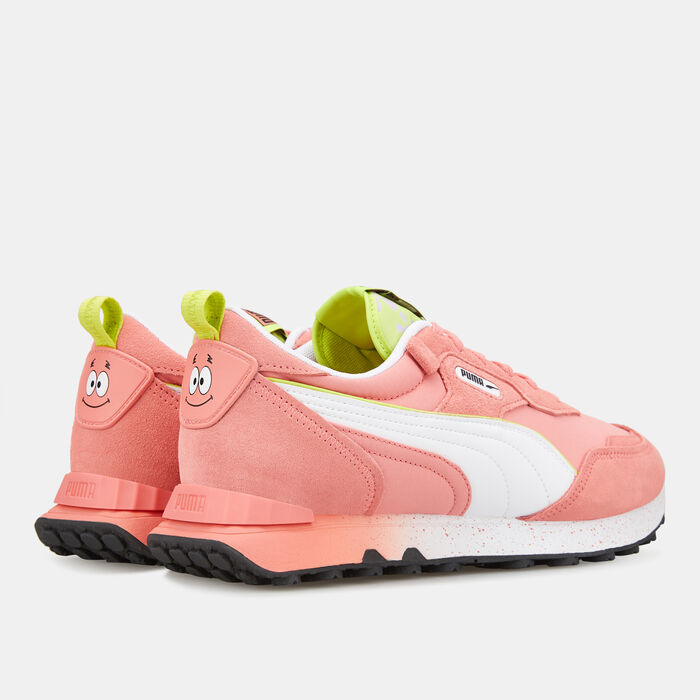 PUMA Men's x SPONGEBOB Rider FV Shoe Pink PUMA Men's x SPONGEBOB Rider FV Shoe Pink image number 2