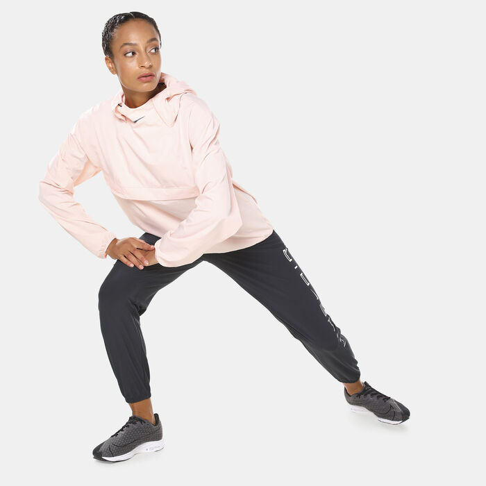 Nike Women's Dri-FIT Run Division Jacket Purple image number 2