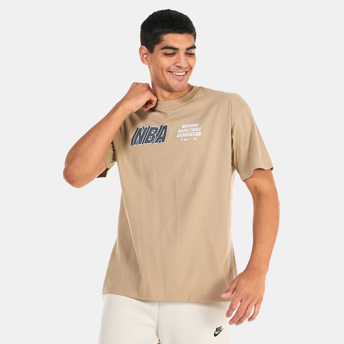 Nike Men's NBA Team 31 Courtside Max 90 T-Shirt Brown Nike Men's NBA Team 31 Courtside Max 90 T-Shirt Brown image number 0