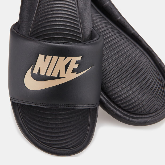 Buy Nike Men's Victori One Slides Black in KSA -SSS