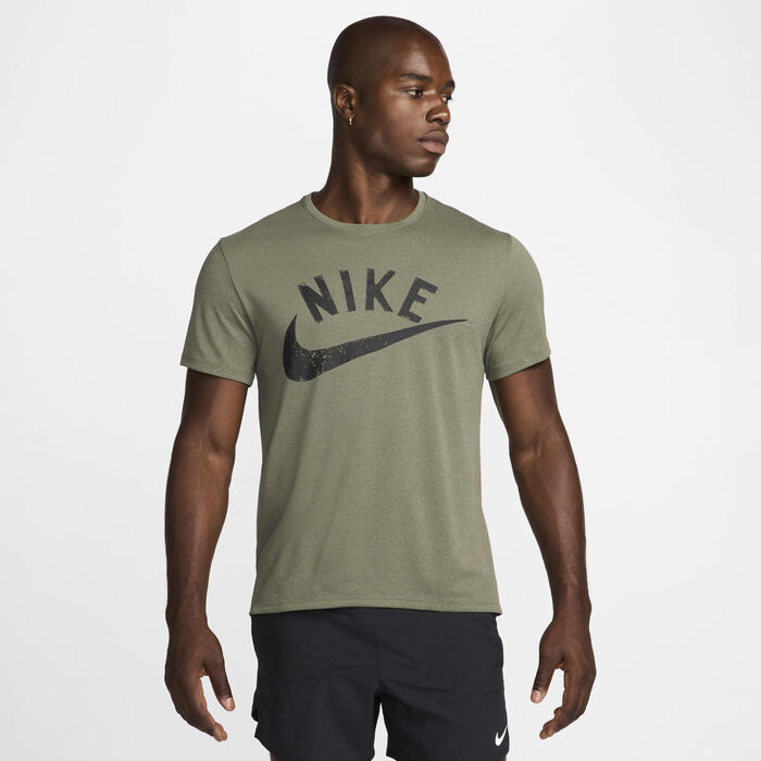 Nike Men's Miler Dri-FIT Running Top Green Nike Men's Miler Dri-FIT Running Top Green image number 0