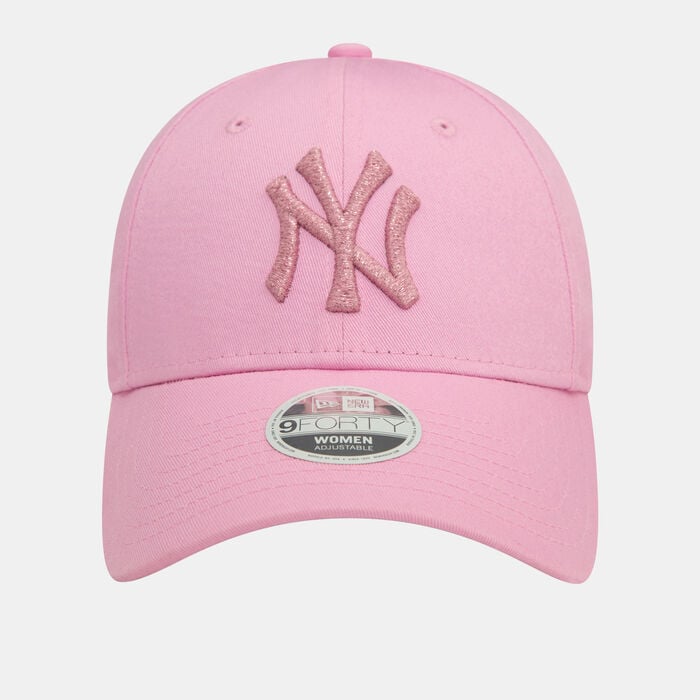 New Era Women's MLB New York Yankees Logo 9FORTY Cap Pink New Era Women's MLB New York Yankees Logo 9FORTY Cap Pink image number 0