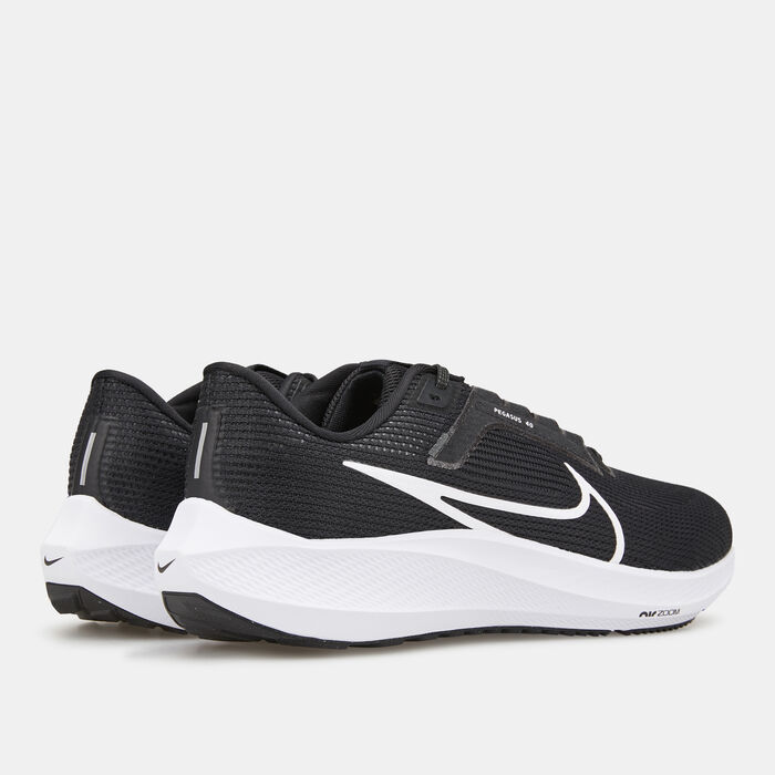 Nike Men's Pegasus 40 Road Running Shoe (Extra Wide) Black Nike Men's Pegasus 40 Road Running Shoe (Extra Wide) Black image number 2