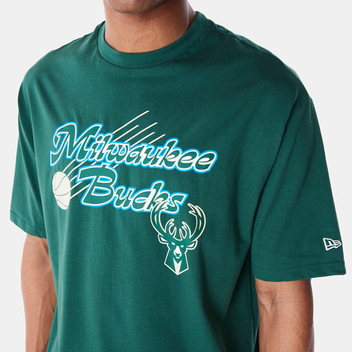New Era Men's NBA Milwaukee Bucks Script T-Shirt Green New Era Men's NBA Milwaukee Bucks Script T-Shirt Green image number 2