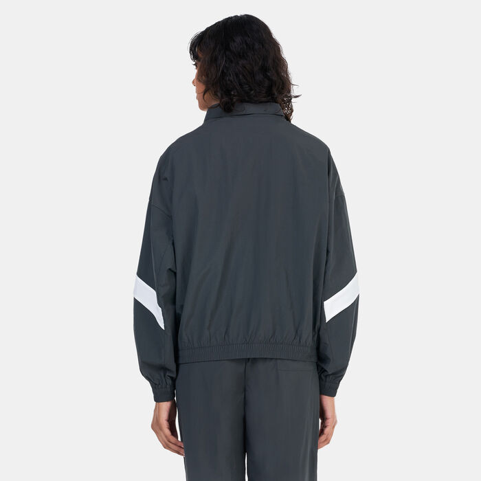New Balance Women's Athletics Remastered Woven Jacket Black New Balance Women's Athletics Remastered Woven Jacket Black image number 1